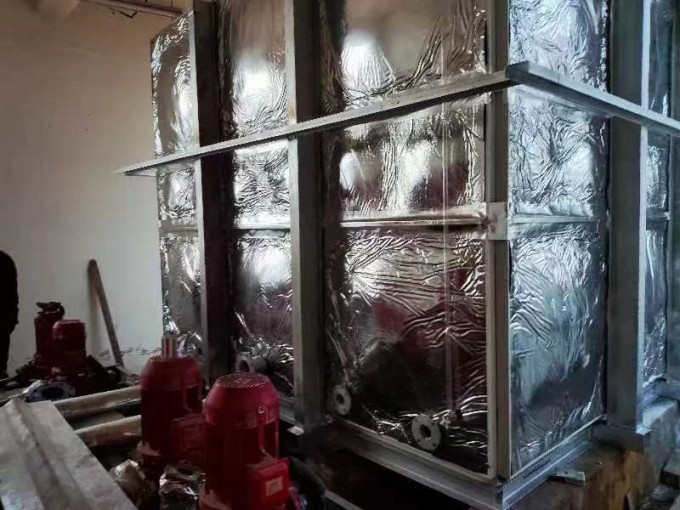 玻璃钢保温水箱